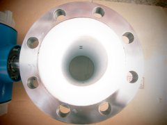 說一說電磁流量計如何正確選擇適應現場介質的